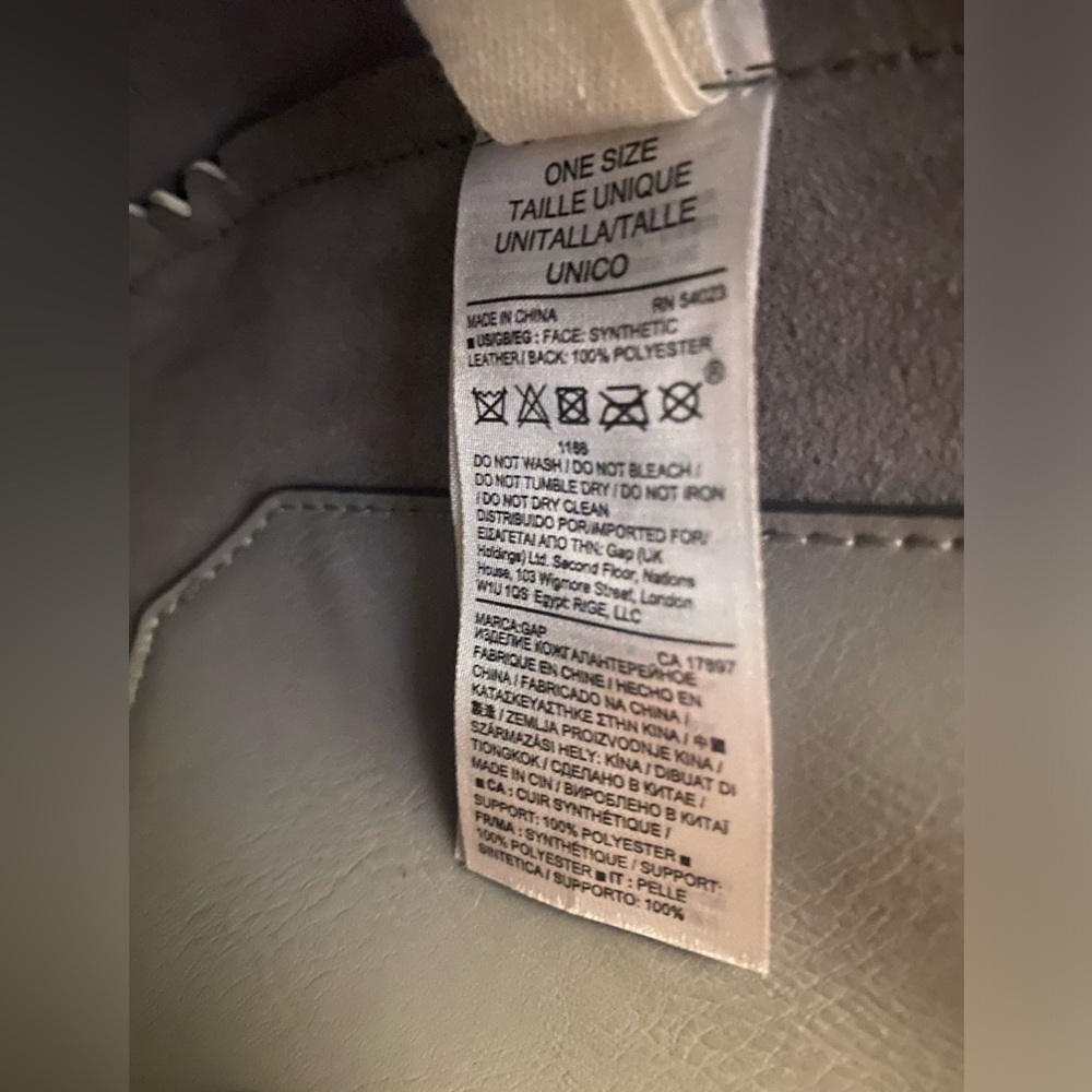 GAP Satchel - Picture 9 of 10